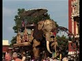 The Royal de Luxe Theatre Company, Calais 2006, Part 1