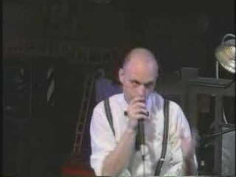 Shaking Ray Levis "Show-boat Go-boat ...