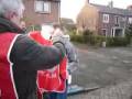 videos de SP verspreidt kranten in Hoofddorp-Oost