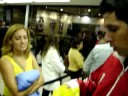 Na fila do autografo Capital inicial