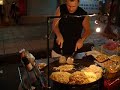 Cooking Pad Thai @ 4am in Khao San Road Bangkok Thailand Cooking Pad Thai @ 4am in Khao San Road Bangkok Thailand