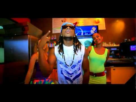 lieutenant - Ken sur Facebook ==))) https://www.facebook.com/deejayken972 CONTACT BOOKING: 06.18.47.63.64 Producteur: B.M MUSIC & Dj Ken Editeur: B.M Publishing / Organiz...
