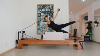 Fortalecimento de Membro Superior e Abdutores de Coxa em DL na Caixa Longa no Reformer