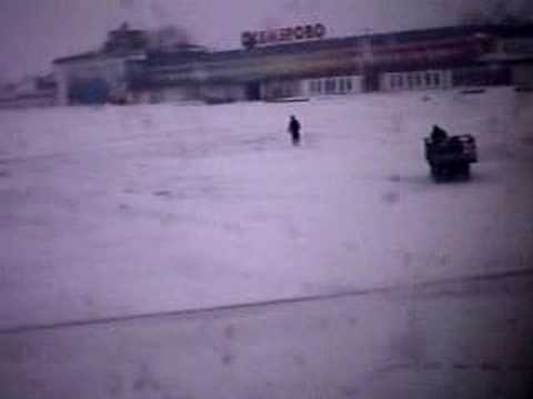Aeroflot Tupolev 154M takes off - ...