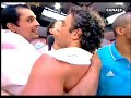 pas de doute ils ont bien arros� leur m�daille d'or !