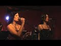 formada h� dez anos, a banda gl�ria � composta por 15 m�sicos que seguem inovando e fazendo um som �nico e elegante. eles trazem ao palco arranjos sofisticados de sambas, chorinhos, xotes, foxes, marchinhas, bai�es e maxixes. composi��es primorosas da m�sica popular brasileira, muitas delas esquecidas no tempo, s�o recuperadas e apresentadas em uma forma refinada e vibrante.
o repert�rio � vasto: s�o mais de uma centena de m�sicas cuidadosamente selecionadas e arranjadas. entre elas est�o composi��es de chico buarque, wilson batista, noel rosa, geraldo pereira, tom jobim, pixinguinha, braguinha, ary barroso, assis valente, pedro caetano, lupic�nio rodrigues,dorival caymmi, paulinho da viola, lamartine babo, ataulfo alves, djavan, cartola e gilberto gil e outros.
atualmente a banda gl�ria se apresenta nos sal�es da aldeia turiassu, de 15 em 15 dias as sextas-feiras.
por ser uma big band, a banda gl�ria � capaz de se desmembrar, se adaptar, dar origem a bandas menores e oferecer servi�os especiais de m�sica ao vivo para eventos sociais, festas, lan�amentos de produtos, conven��es e congressos.

integrantes
vozes: fred mazzucchelli, josyane melo, andreia dias, rubi.
saxofones e flautas: simone julian, lloyd bonnemaison, fernando butrico, dado magnelli
bateria: guilherme  kastrup
percuss�o: chico valle, beto  schkolnick
cavaquinho: milton mori
viol�o 7  cordas: luciano barros e gustavo
ruiz
teclados: camila  lordy 
baixo: maur�cio freire 
guitarra: akira ueno

www.bandagloria.com.br