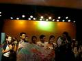 congrats batang r.e!! picture muna!