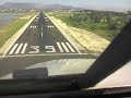 Piper Seneca V Final rwy 35 LGKR
