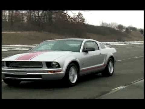  com/9080319.003/2009-ford-mustang-warriors-in-pink-edition-at-nyias Ford 