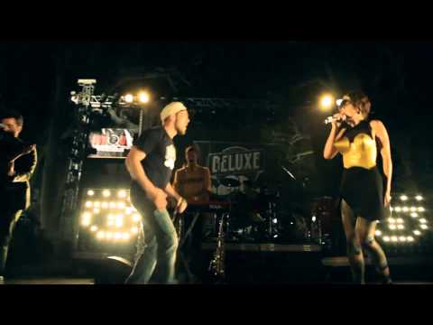 Deluxe - Le Groupe DELUXE, parrains de la Finale Class'Eurock organisée par l'Association Aix'Qui? le 21 Juin, sur le Cours Mirabeau, à Aix-en-Provence Daniel feat. Y...