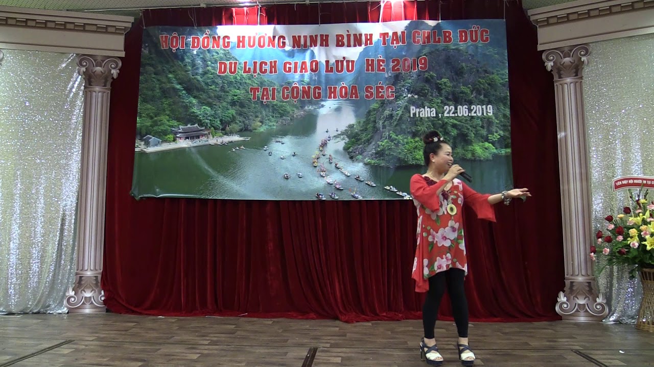 TBT VIET-BAO.DE HÁT TẶNG BÀ CON ĐH NINH BÌNH "HÈ 2019 TẠI CH SÉC