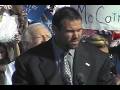 2008-12-25 | Mike Alstott for John McCain ~> Tampa Bay Bucaneer Mike Alstott introduces John McCain to supporters at last Florida rally in Tampa day before election ... (03:13)