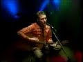 Pedro aznar en vivo, cantando subte, tema de Vitor Ramil, a quien le produjo dos discos