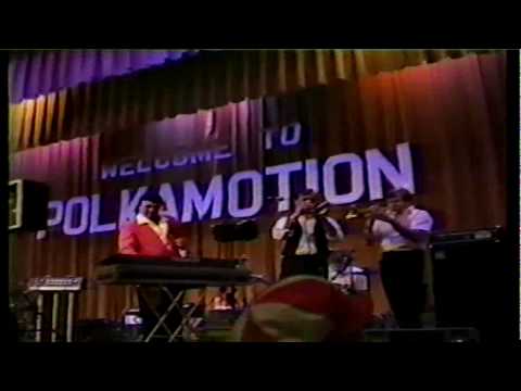 white table - Another clip from the Polkamotion tape of Ed V. from 1986. Maniu doing White Table. Yes, it isn't his original band but it's still Marion, The Golden Voice. ...
