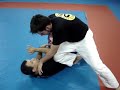 Brazilian Jiu-Jitsu - defesa joelho na barriga