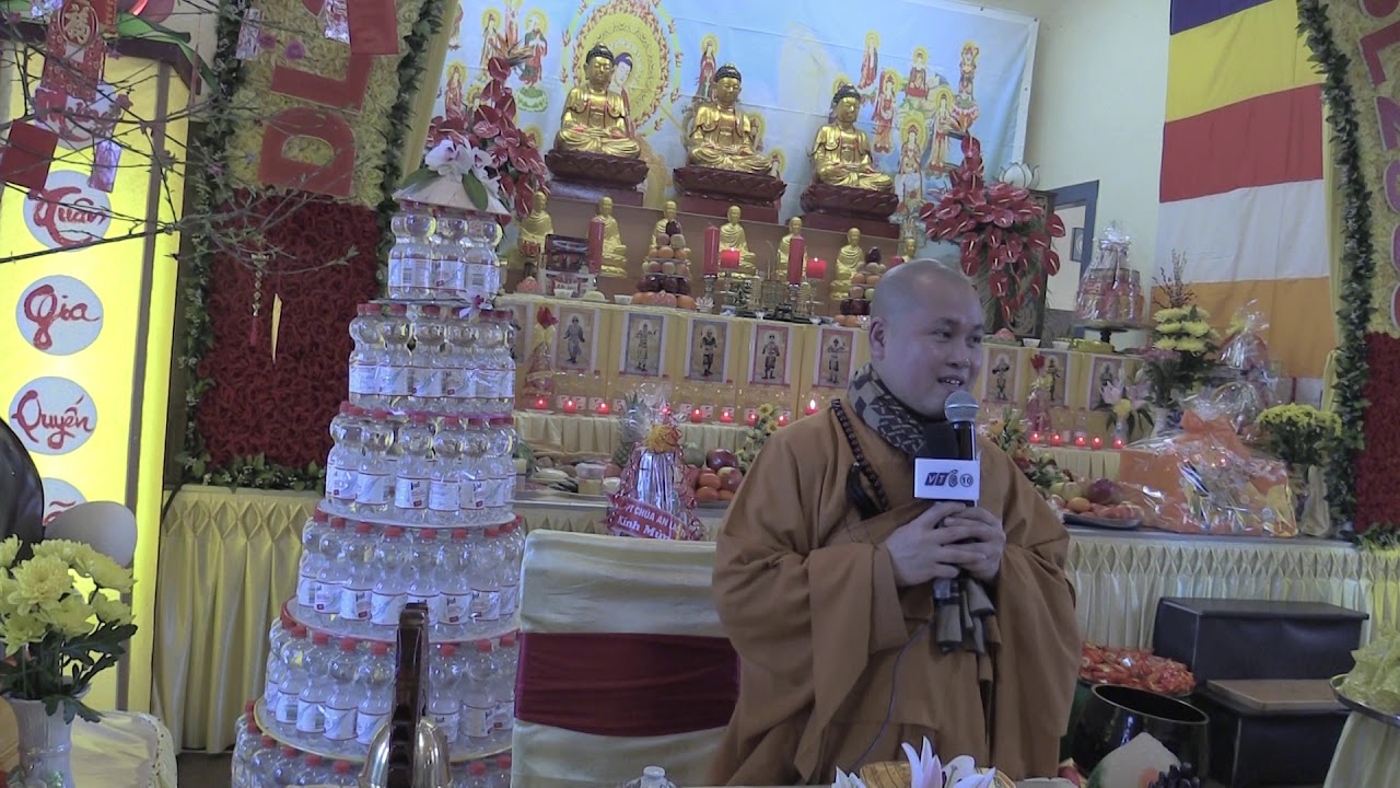 ĐẠI ĐỨC THÍCH THÔNG ĐẠT CÁM ƠN QUÝ BÀ CON PHẬT TỬ