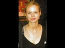thora birch
� http://www.charloteweb.com/links/girls1.html