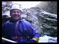 discesa in kayak della gola di frasassi