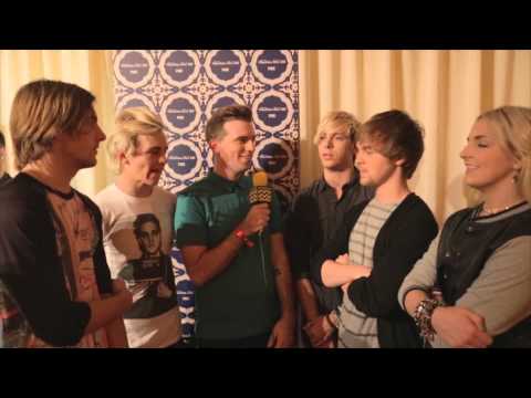 Red Carpet - AfterBuzz TV Host Jason Ikeler interviews R5 on the American Idol Red Carpet Follow Jason at https://twitter.com/jasonikeler Shot by: http://www.norrislloydproductions.com/ Follow us on http://ww...