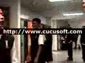 Amazing-fight-in-sch