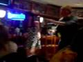 videos de Fast singing with actions!