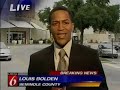 Car crashes into Mall