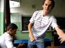 Spiderul ataca CERBUL :)) Manele-Gratis.net
