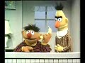 Sesamstraat - Bert En Ernie - De Banaan