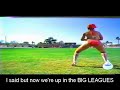 Bekijk muziek clip van Nelly met Batter Up