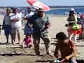 el tananas bailando musica de tambores en la isla de la piedra