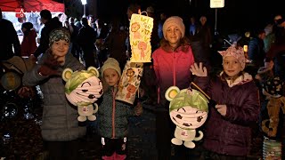 Náhled - Lampionový průvod přilákal desítky rodin do Újezda u Mohelnice