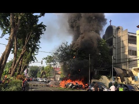 Selbstmordanschlge auf Kirchen in Indonesien - IS bekennt sich