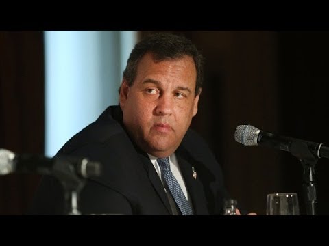 SCOTUS - John King Margaret Talev and Olivier Knox on Gov. Christie's remarks on the SCOTUS Hobby Lobby ruling. More from CNN at http://www.cnn.com/ To license this a...