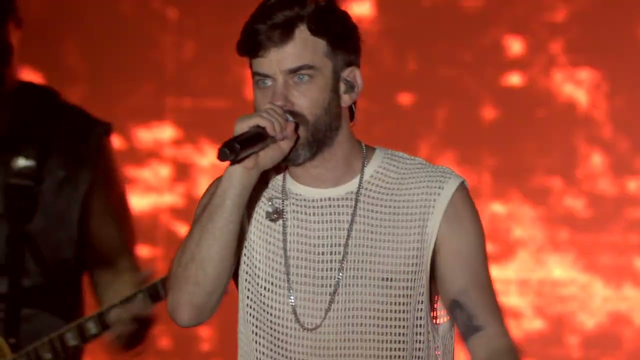 גיא ויהל – בא לי לדבר- 2025 -לייב מאמפי תל אביב