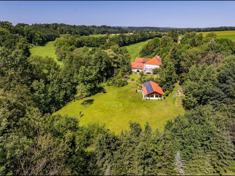 Video Investiční příležitost na samotě: zrekonstruovaný mlýn pro přírodní retreaty, svatby a firemní akce