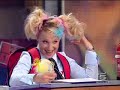 [Video] Katia e Valeria - Studentesse - Lettera W