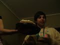 aca vemos como le pusimos un tortazo al pablito jejej
