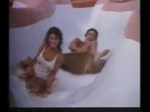 Betsy Russell