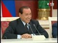 Fauna Italiana: El fascista y racista Berlusconi se mofa de Obama y se come un moco Fauna Italiana: El fascista y racista Berlusconi se mofa de Obama y se come un moco