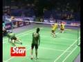 videos de Kien Keat-Boon Heong fall to Chinese pair