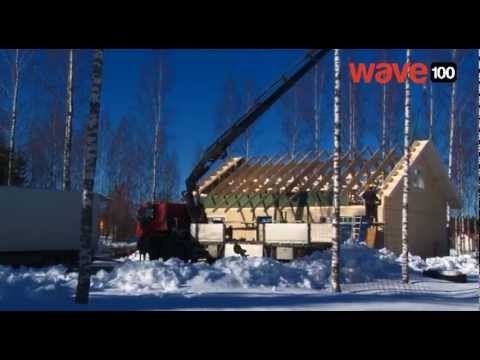 talo - TALO on Wave 100:n uusi sarja. Tässä jaksossa tutustutaan muuttovalmiisiin omakotitaloihin. Ohjelmassa vieraillaan pirkanmaalaisen Helmitalon talotehtaalla K...