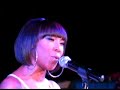 LaTonya Holmes opens for Eric Benet