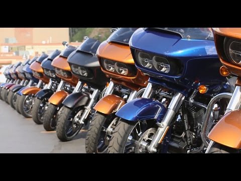 Road Glide Roars Back | Harley-Davidson Motorcycles