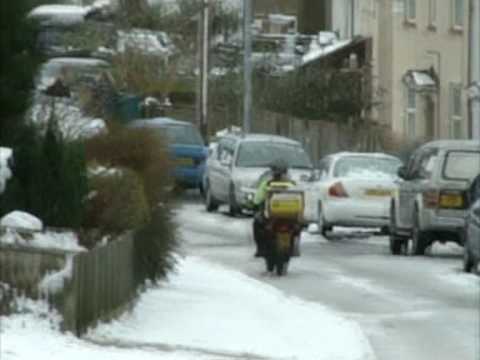 How to ride a motorcycle on the ice and snow