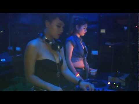 Clubs Video - DJ Tit and Gangnam Style In Temple Bar