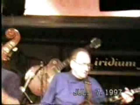 Les Paul wailing at the Iridium ...