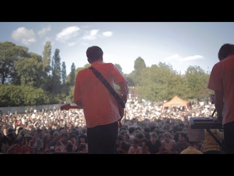 405 TV: Dog Is Dead - 'Young' (Live At Splendour Festival)
