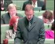 Kevin Rudd eating ear wax during Question Time