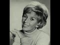 lale anderson medley

lili marleen
ein schiff wird kommen
blaue nacht am hafen