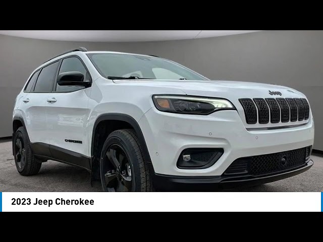 2023 Jeep Cherokee Altitude | Hands-Free Liftgate | Parking in Cars & Trucks in Saskatoon